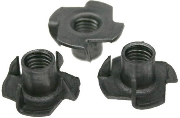 Adam Hall Hardware 5314 Einschlagmutter M8